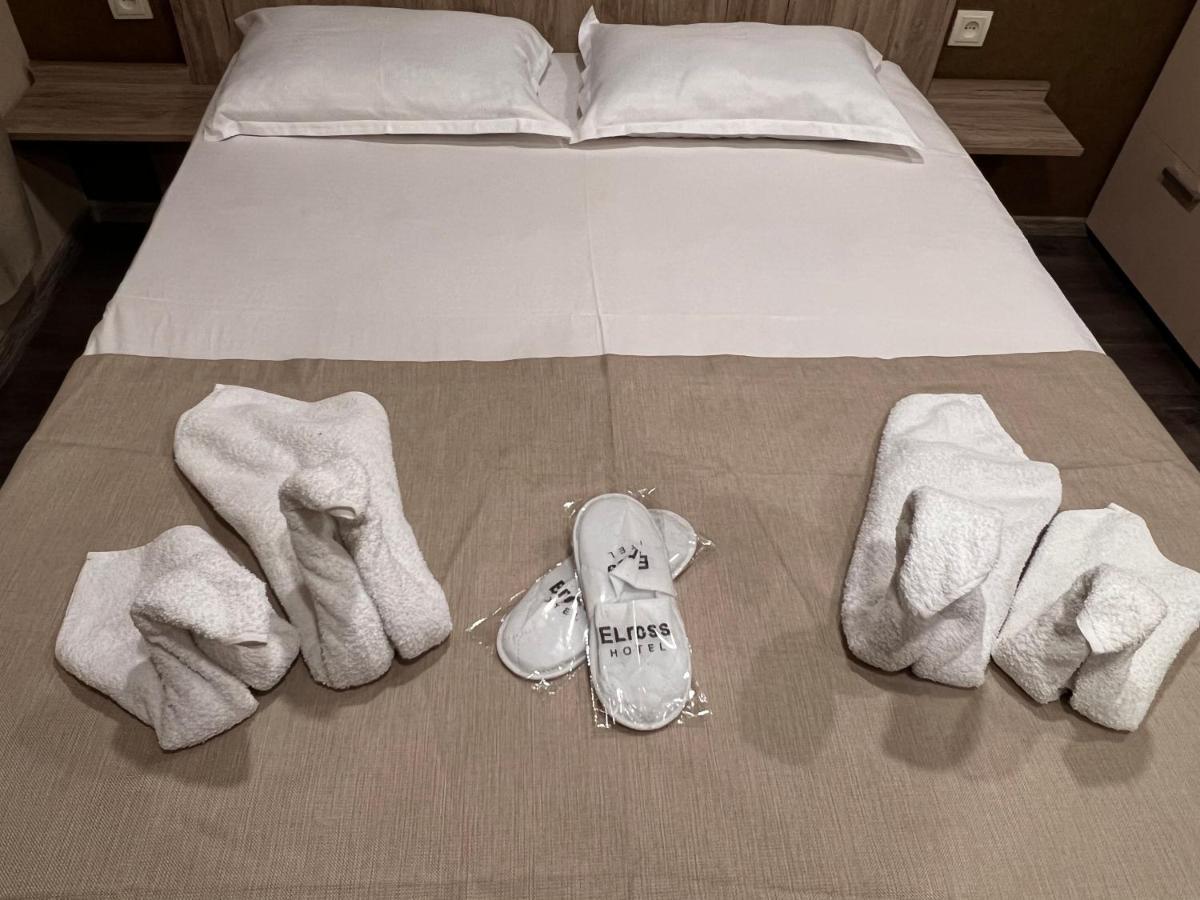 Elross Hotel Erywań Zewnętrze zdjęcie