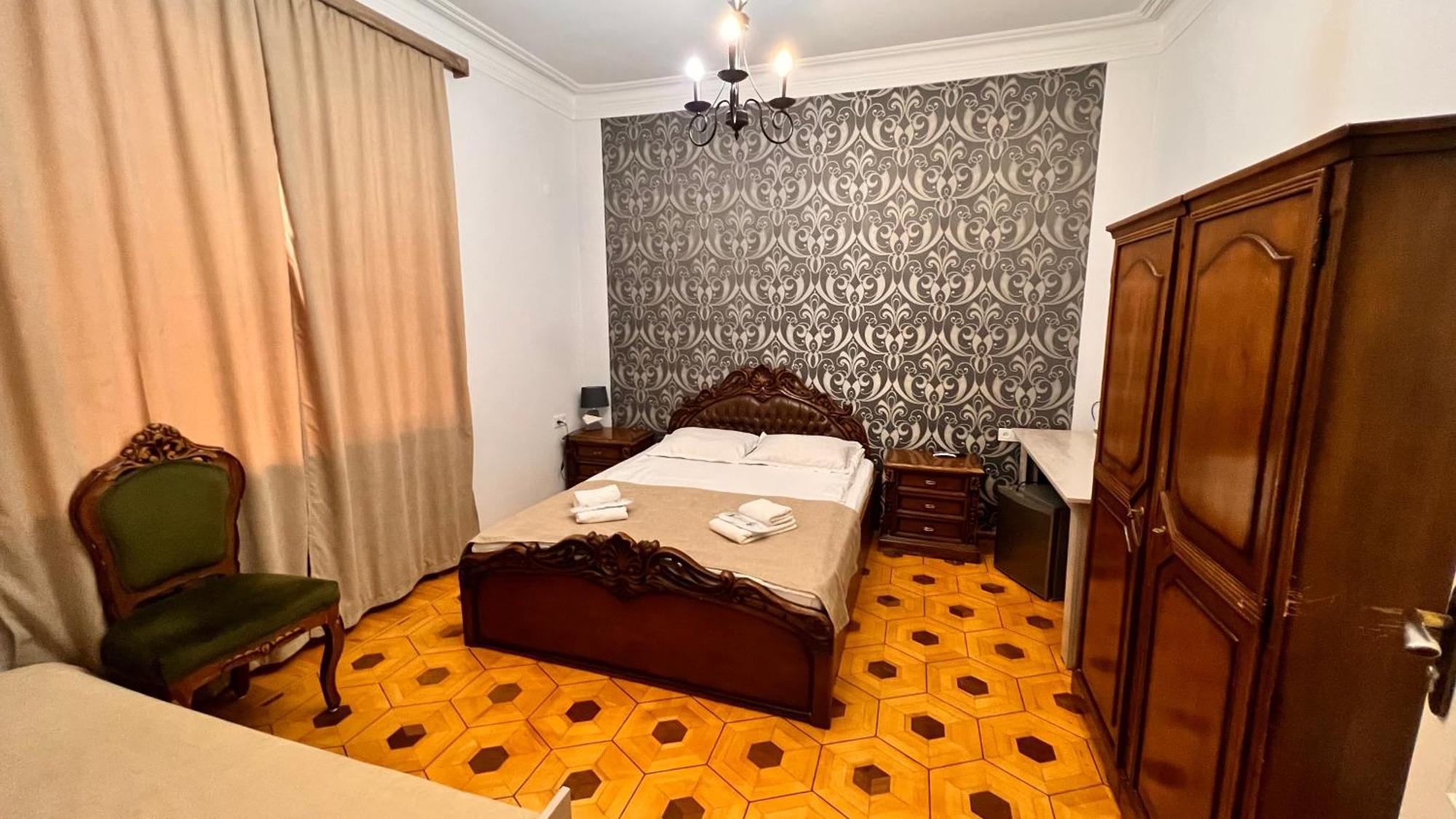 Elross Hotel Erywań Zewnętrze zdjęcie