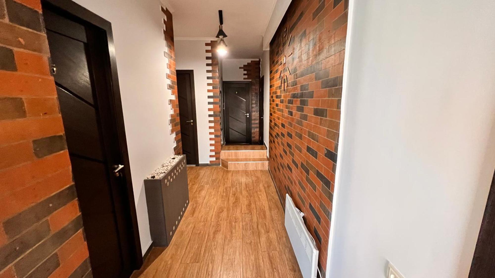 Elross Hotel Erywań Zewnętrze zdjęcie
