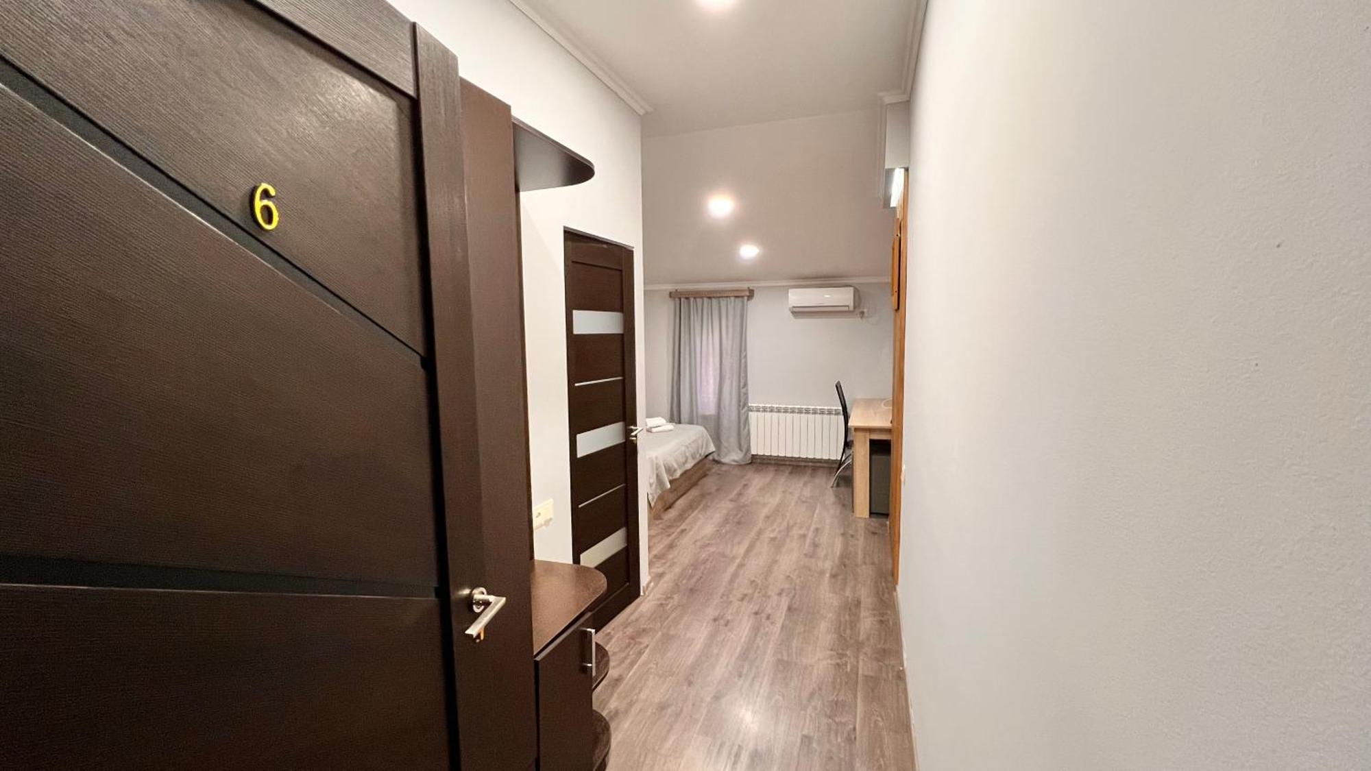 Elross Hotel Erywań Zewnętrze zdjęcie